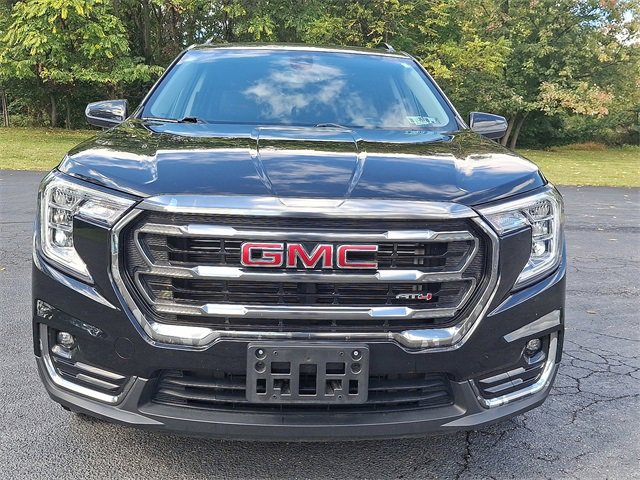 Used 2023 GMC Terrain AT4 image 5