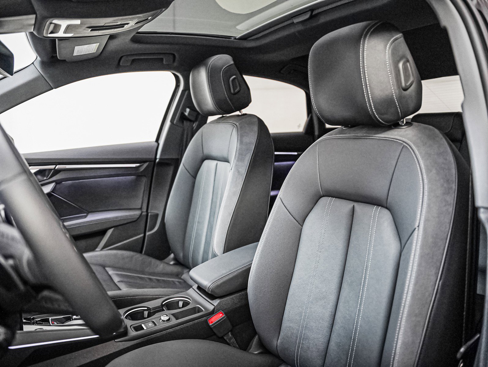 Used 2025 Audi A3 2.0T Premium image 11