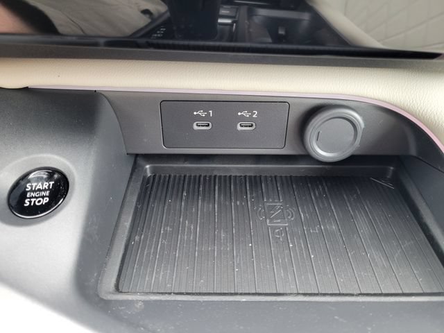 New 2026 Nissan Sentra SL w/ Floor Mat Package FWD image 29