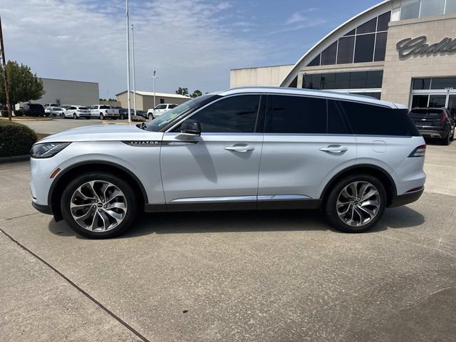 Used 2025 Lincoln Aviator Reserve RWD image 8