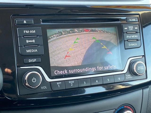 Used 2017 Nissan Sentra SV image 11