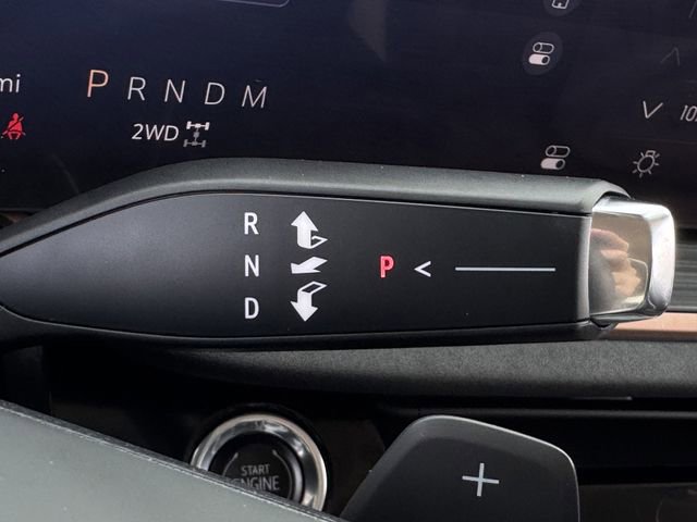 Used 2025 Buick Envision Sport Touring AWD/4WD image 20