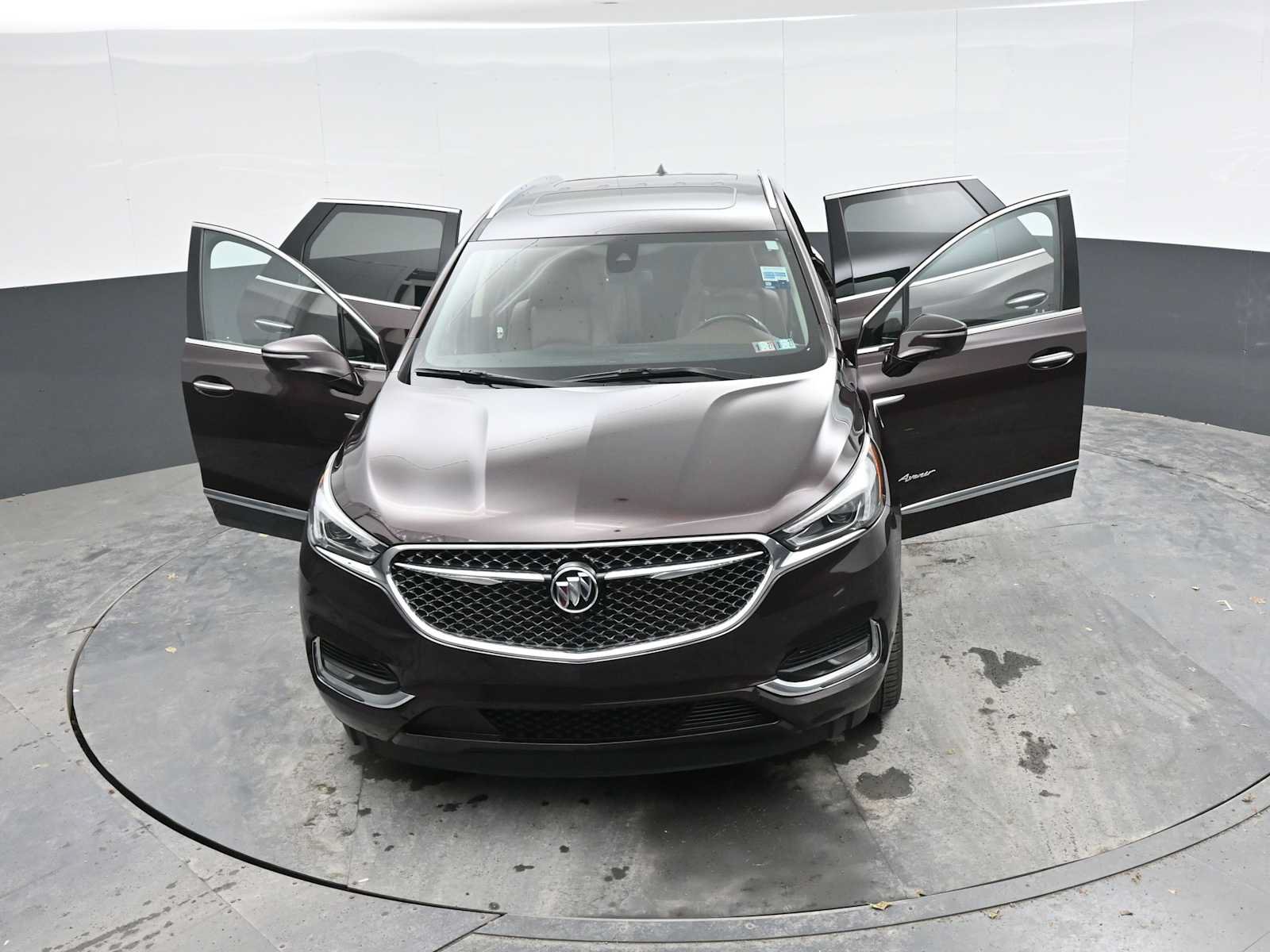 Used 2020 Buick Enclave Avenir w/ Avenir Technology Package AWD/4WD image 57