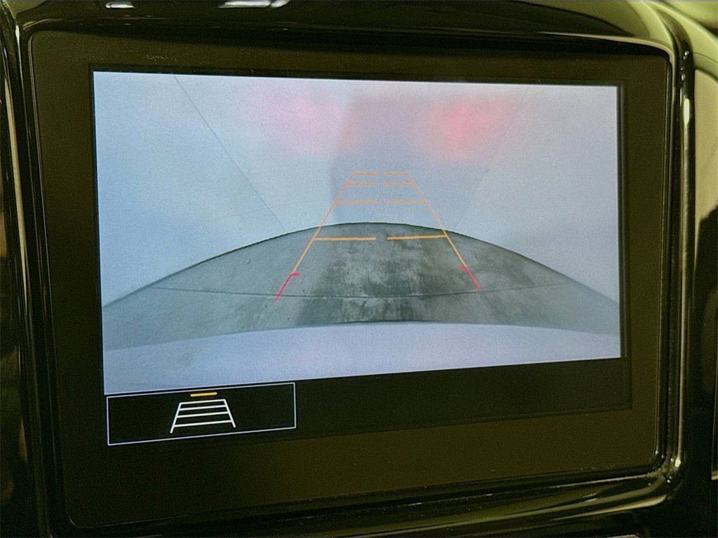 Used 2020 Chevrolet Traverse LT image 11