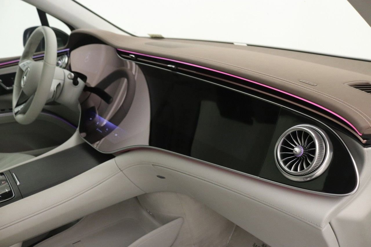 Certified 2023 Mercedes-Benz EQS 580 4MATIC SUV image 25