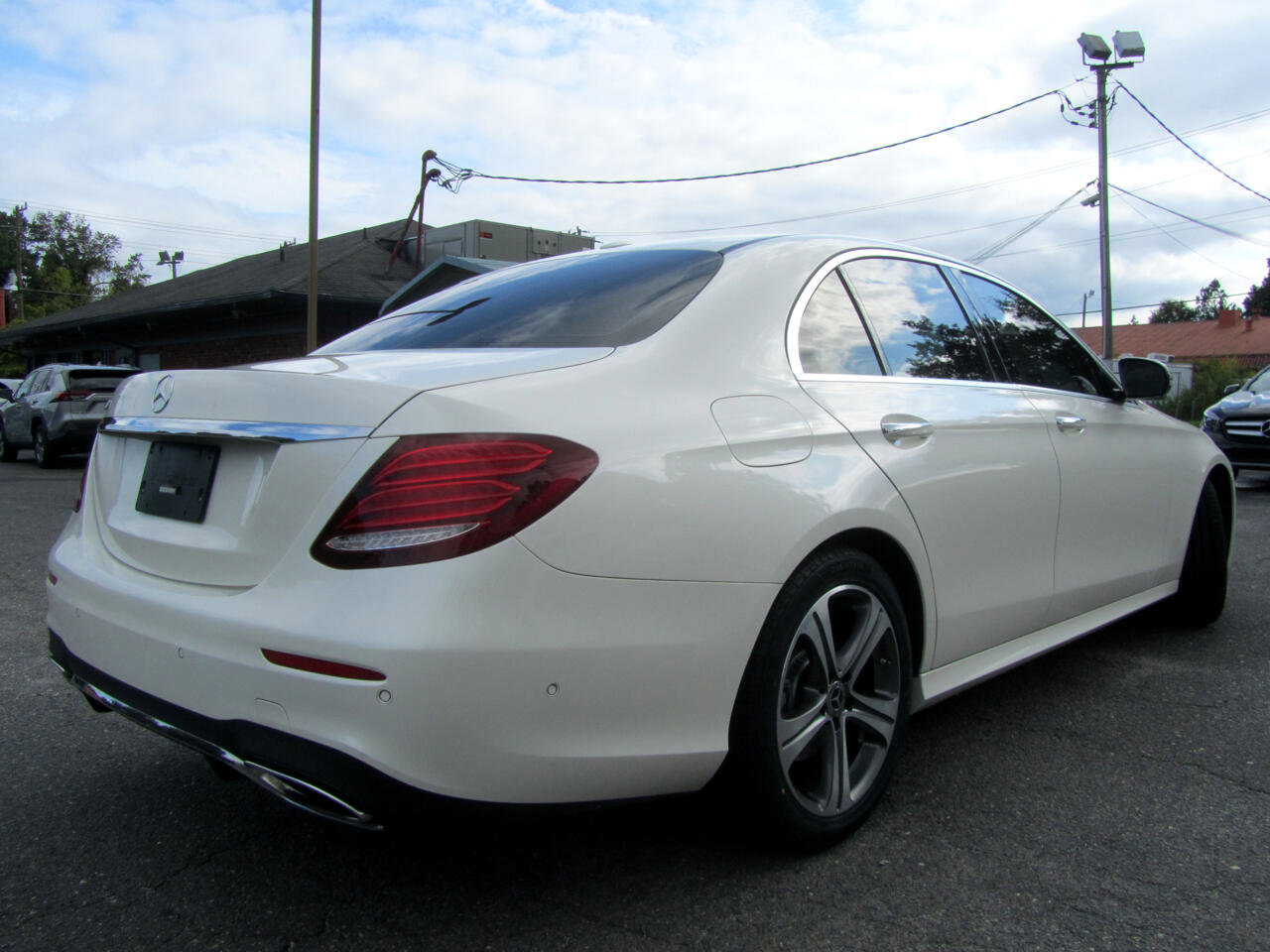 Used 2017 Mercedes-Benz E 300 image 10