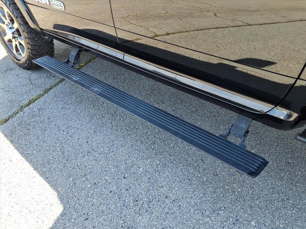 Used 2022 RAM 2500 Limited image 33