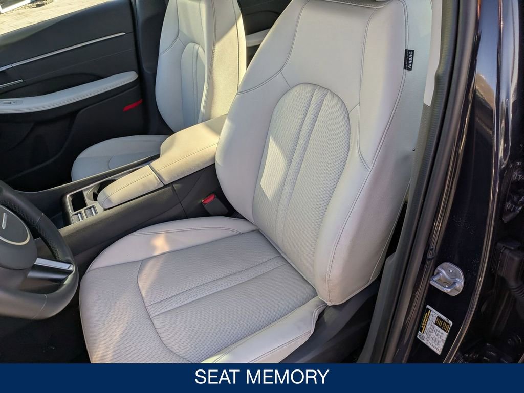 Certified 2024 Hyundai Sonata Limited image 16