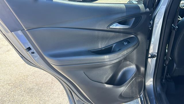 Used 2020 Buick Encore GX Preferred w/ Sport Touring Package FWD image 14