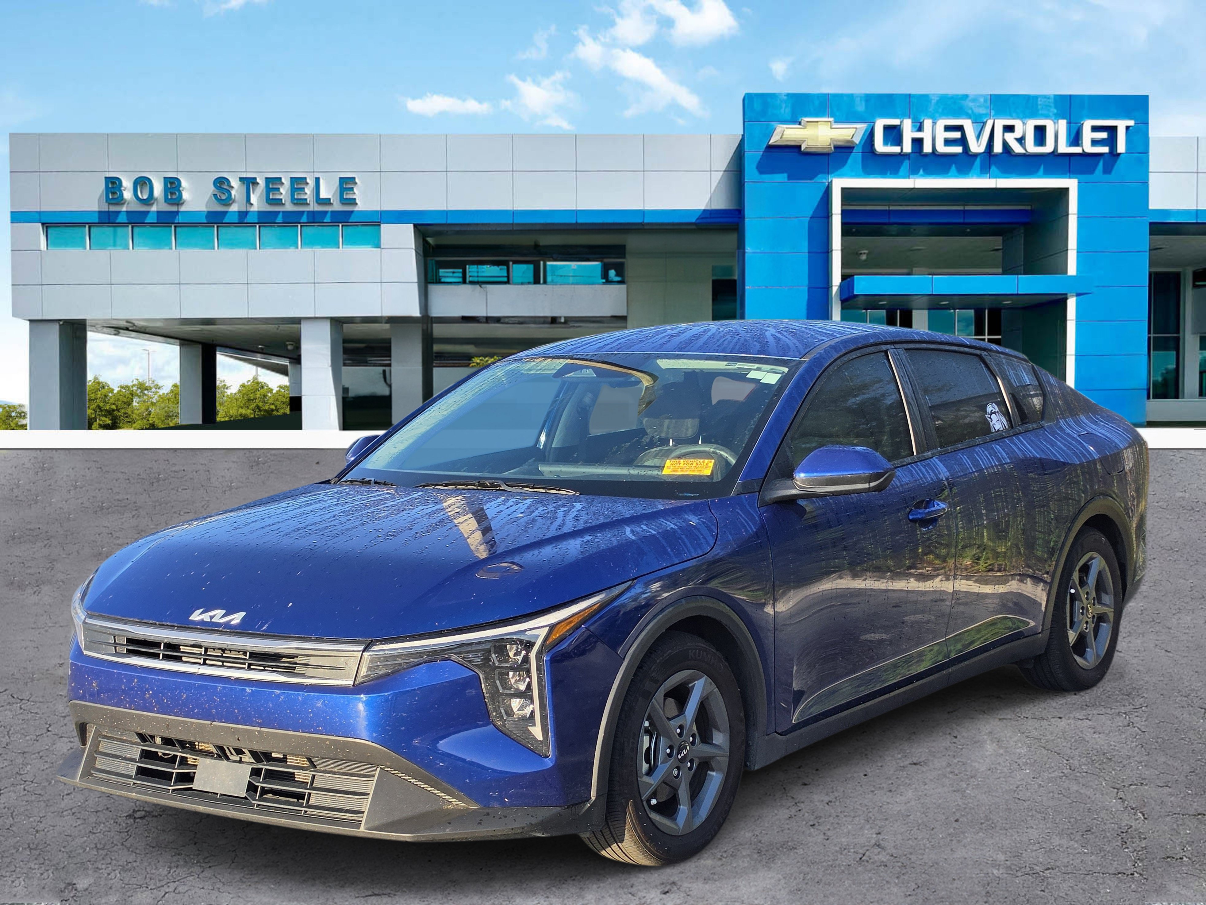 Used 2025 Kia K4 FWD image 3
