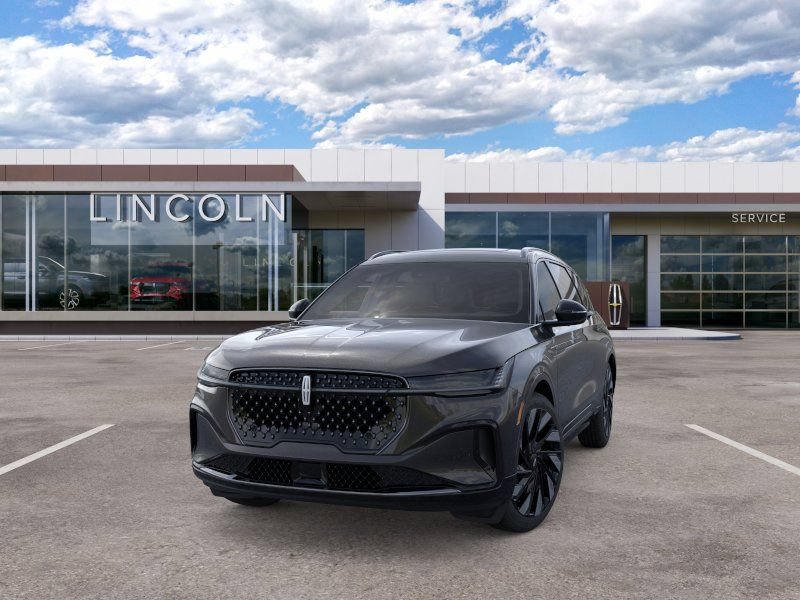 New 2026 Lincoln Nautilus Reserve w/ Jet Appearance Package AWD/4WD image 2
