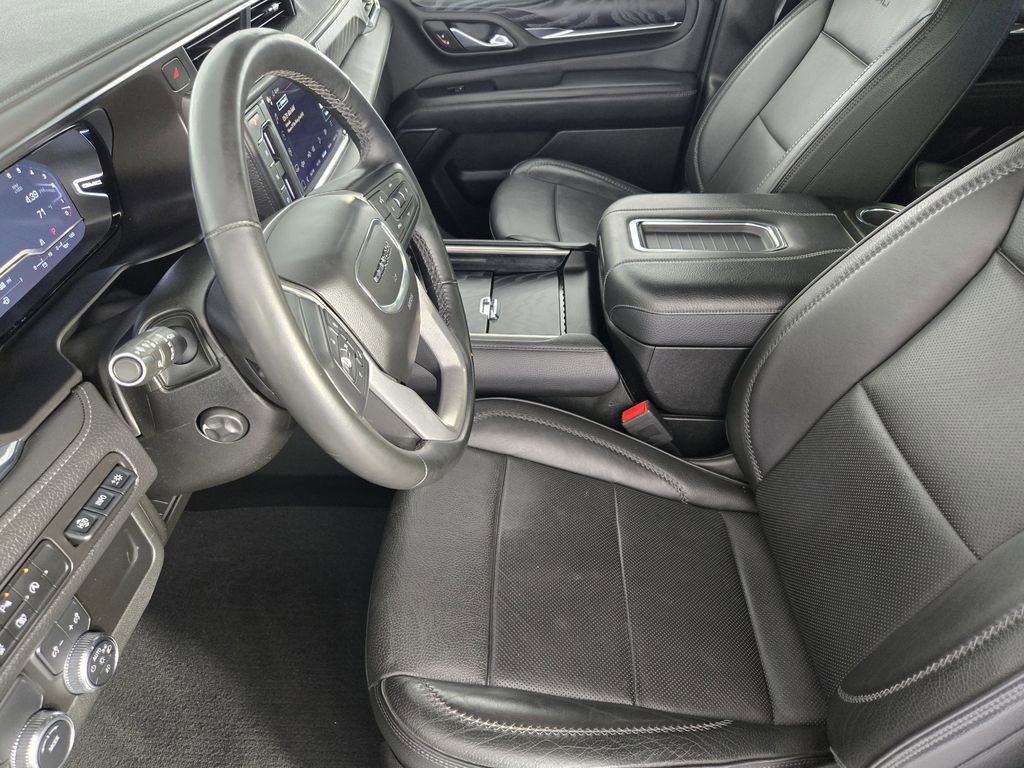 Used 2023 GMC Yukon XL Denali image 14