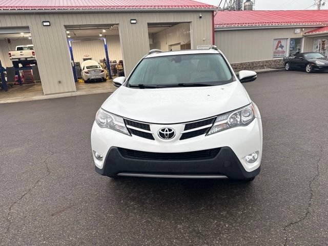 Used 2015 Toyota RAV4 Limited w/ Technology Package FWD image 8