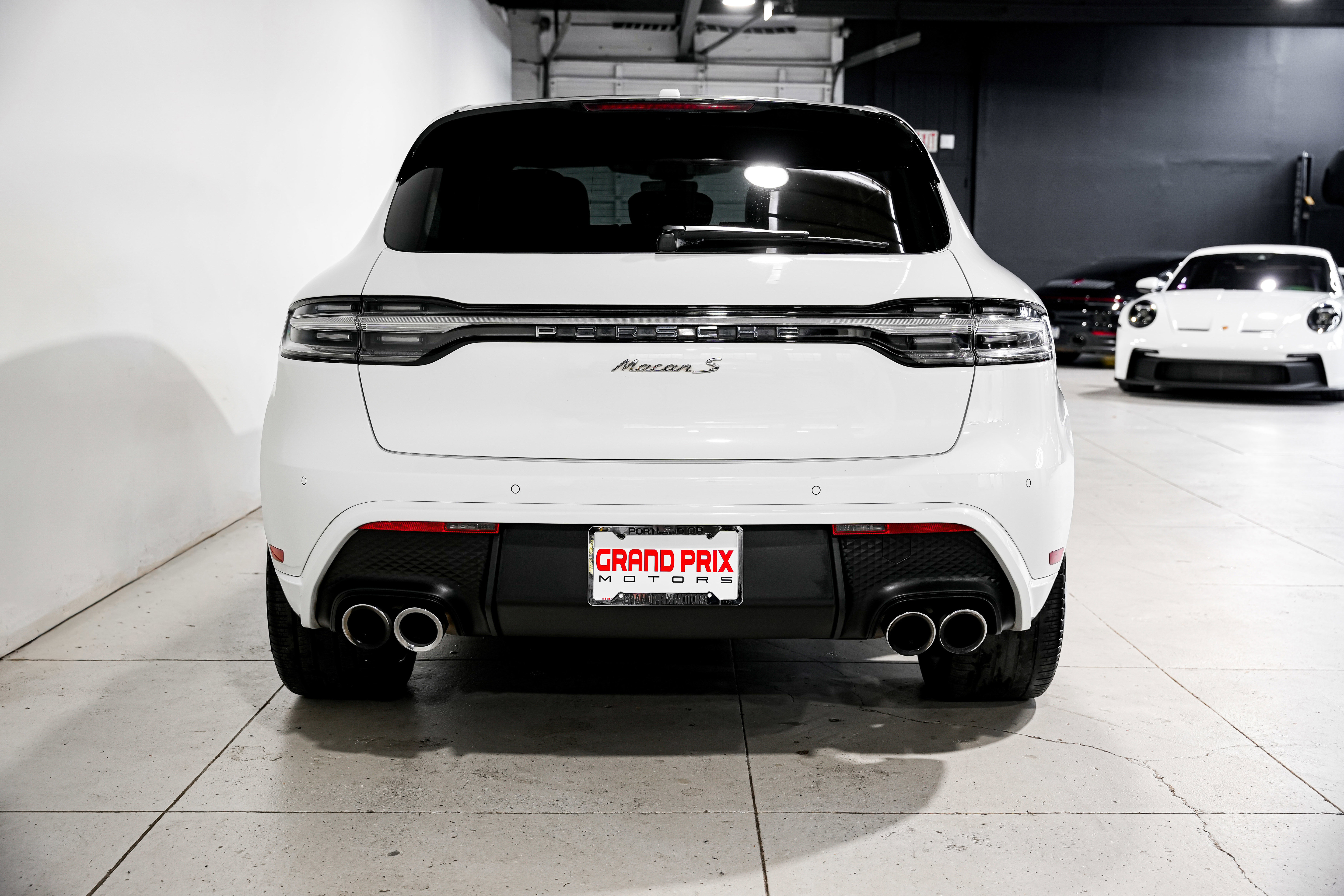 Used 2023 Porsche Macan S image 4