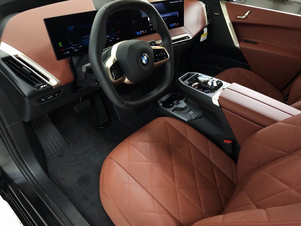 Used 2026 BMW iX xDrive45 image 14