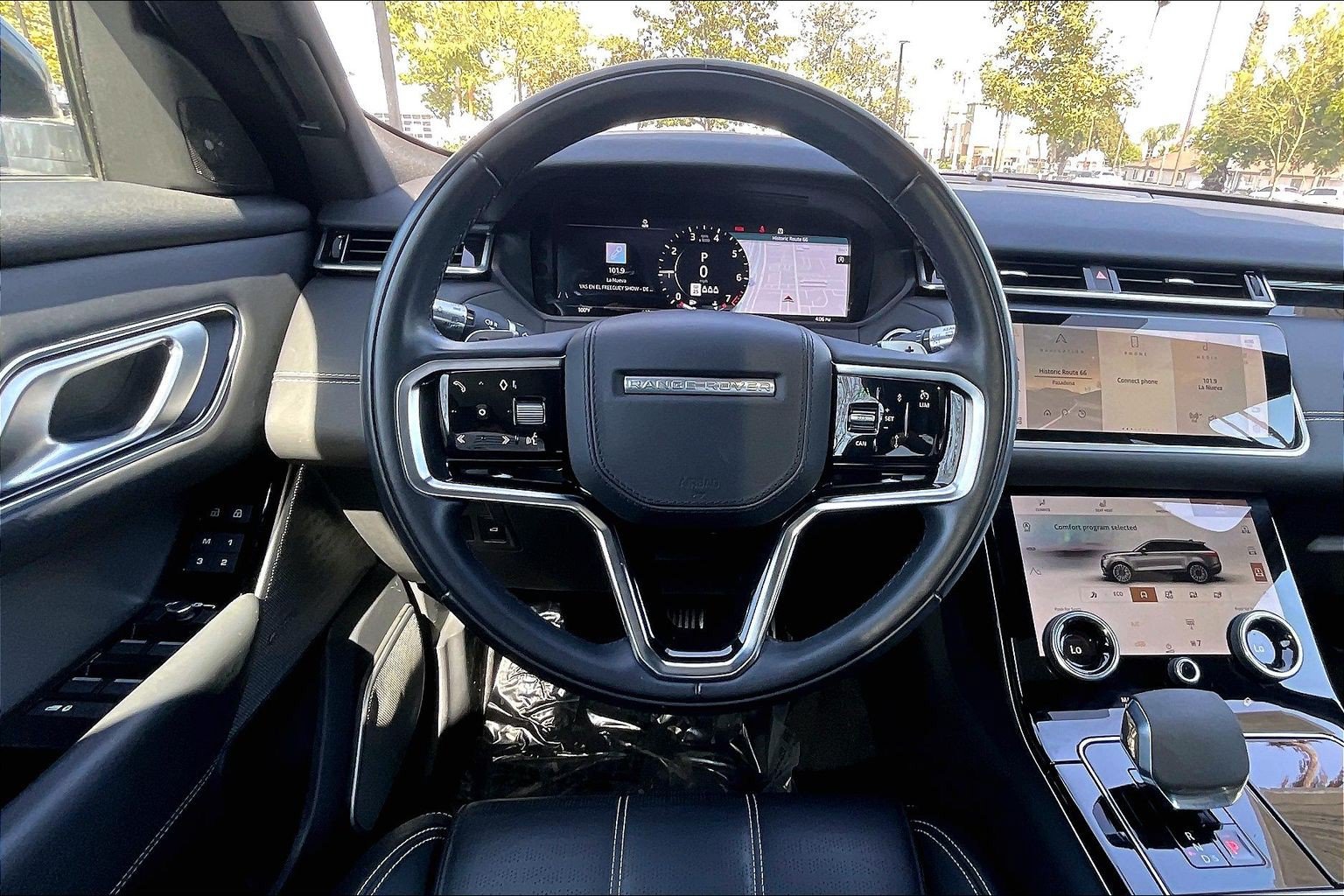 Used 2021 Land Rover Range Rover Velar R-Dynamic HSE AWD/4WD image 5