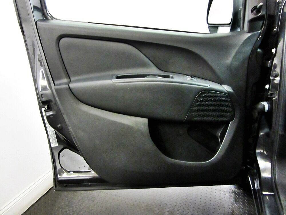 Used 2019 RAM ProMaster City Tradesman FWD image 7
