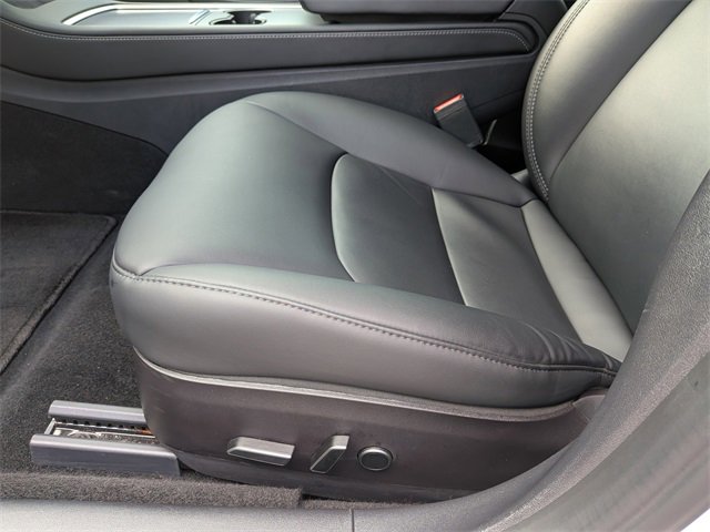 Used 2021 Tesla Model 3 Standard Range Plus image 22