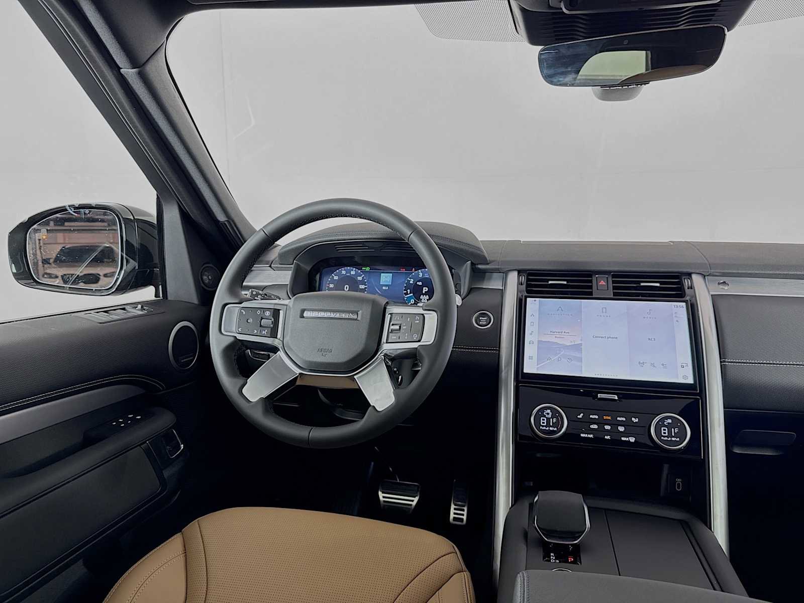 New 2026 Land Rover Discovery Limited Edition image 23