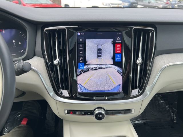 Certified 2024 Volvo S60 B5 Plus AWD/4WD image 36