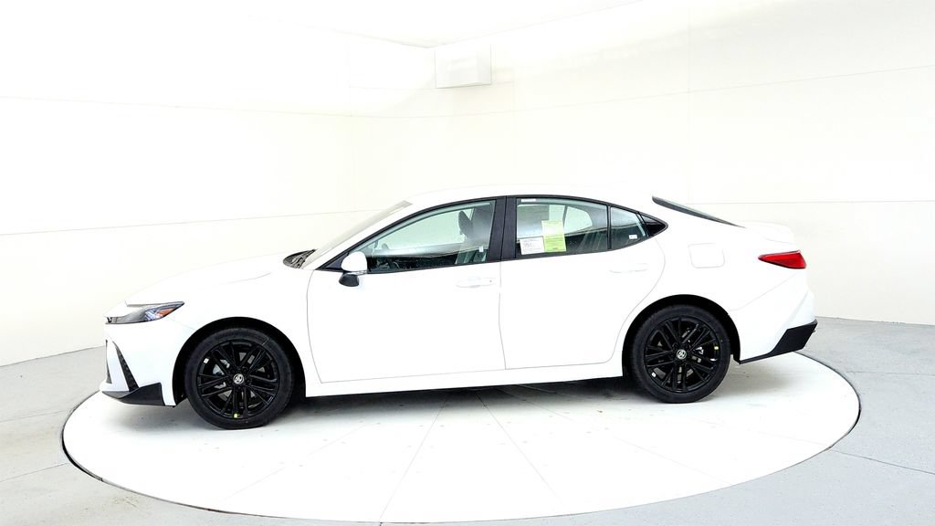 New 2026 Toyota Camry SE AWD/4WD image 3
