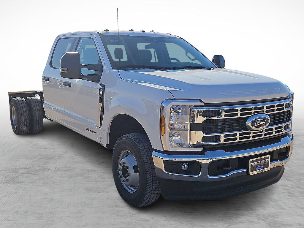 New 2026 Ford F350 XL w/ XL Chrome Package