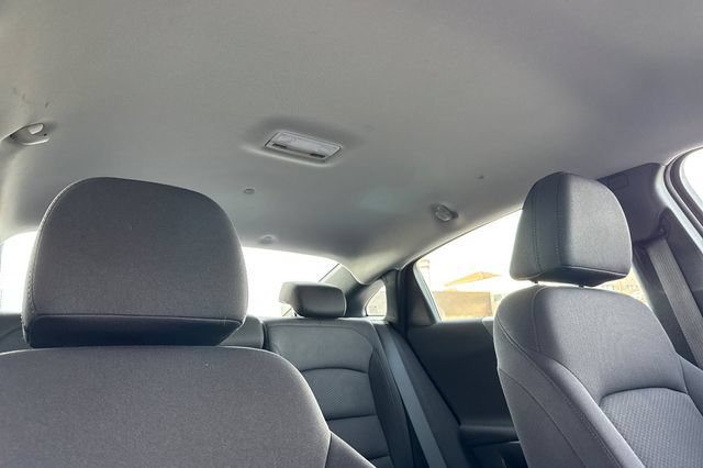 Used 2023 Chevrolet Malibu LT FWD image 20