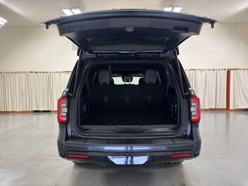 Used 2024 Ford Expedition Max Limited AWD/4WD image 9