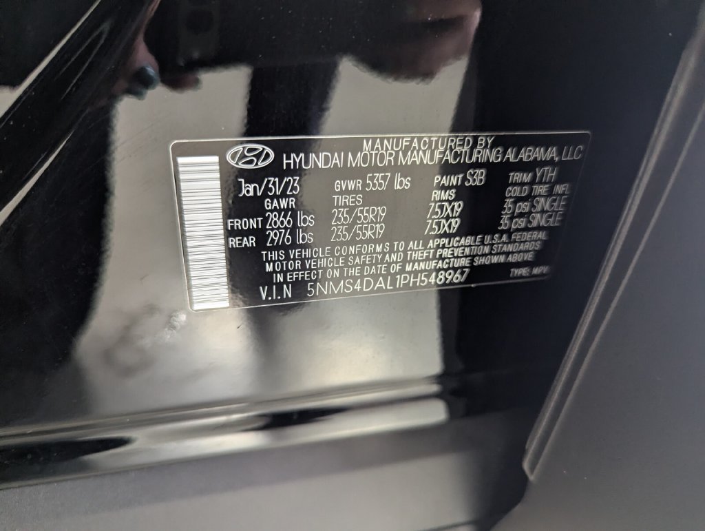 Certified 2023 Hyundai Santa Fe Limited AWD/4WD image 30
