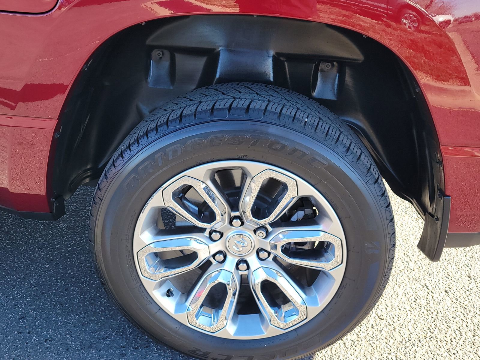 Used 2023 RAM 1500 Laramie image 13