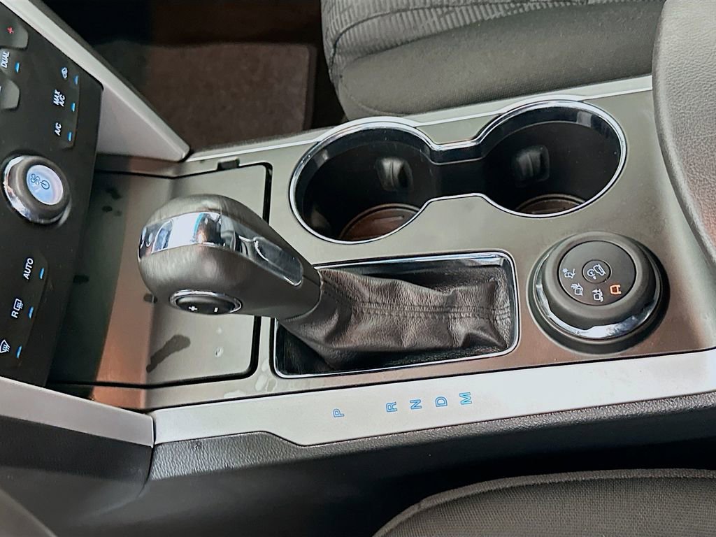 Used 2015 Ford Explorer XLT w/ Equipment Group 201B image 16