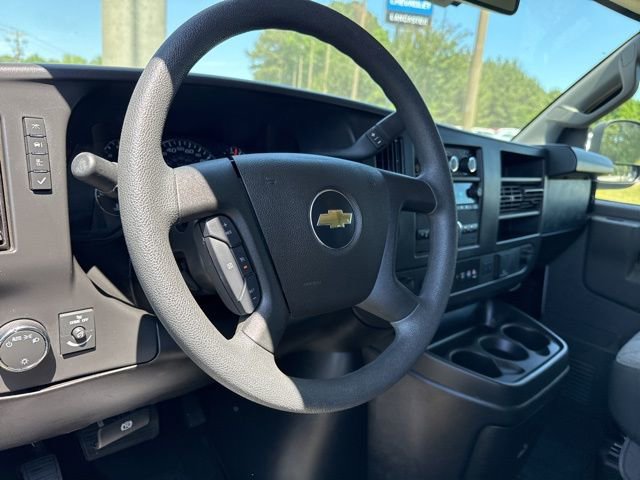 Used 2024 Chevrolet Express 3500 LT w/ LT Preferred Equipment Group RWD image 28