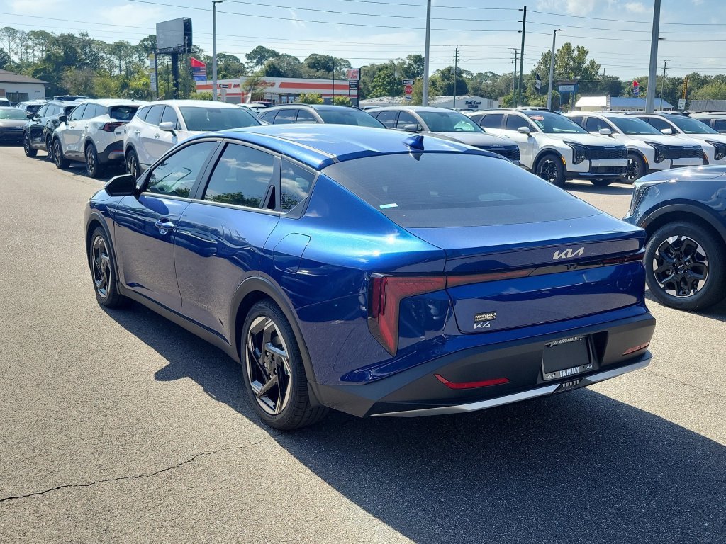 New 2026 Kia K4 GT-Line Turbo FWD image 4