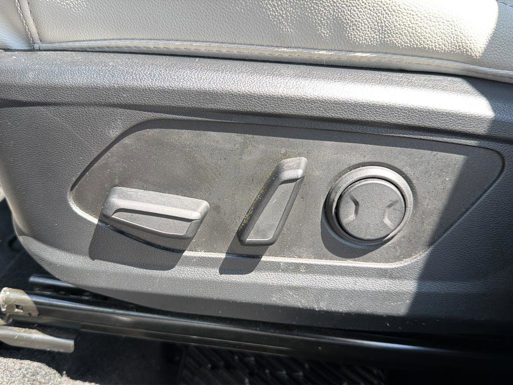 Certified 2025 Hyundai Tucson Limited FWD image 20