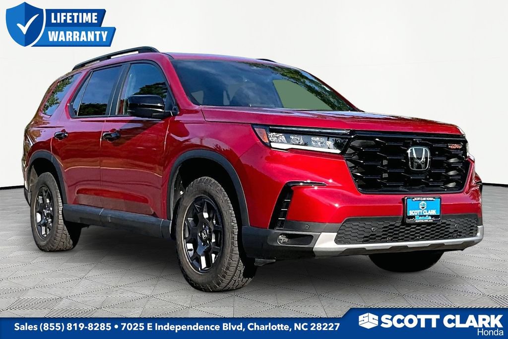 Used 2025 Honda Pilot TrailSport