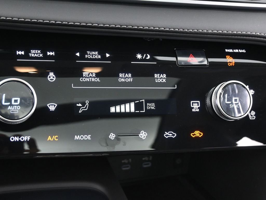 New 2026 INFINITI QX60 Luxe w/ Cargo Package image 11