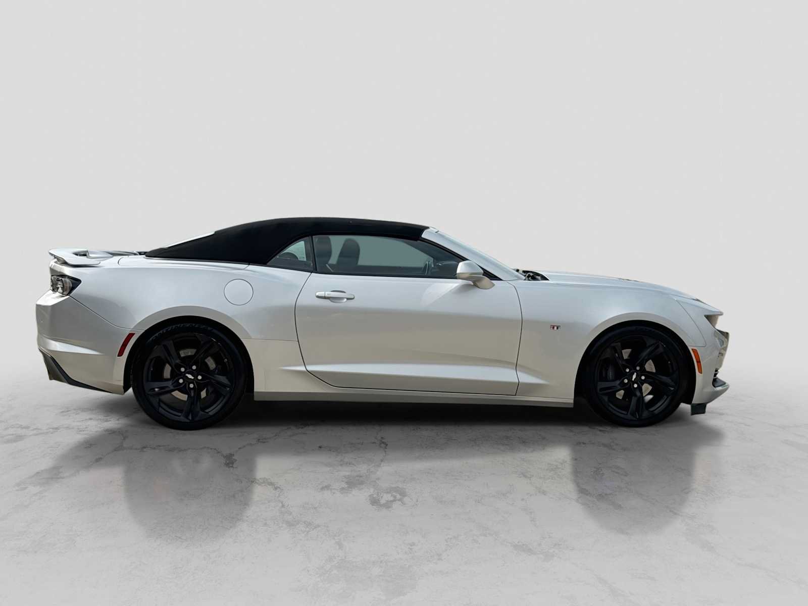 Used 2019 Chevrolet Camaro SS RWD image 7