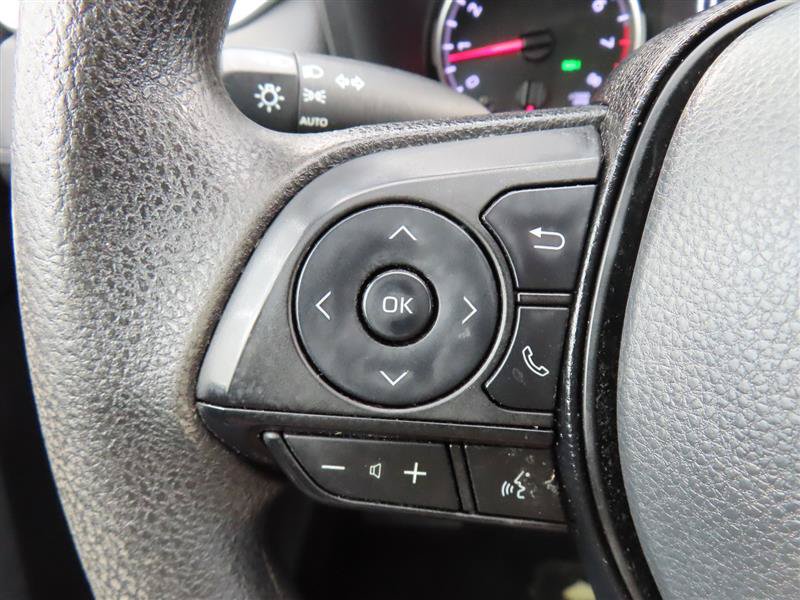Used 2022 Toyota RAV4 XLE FWD image 23