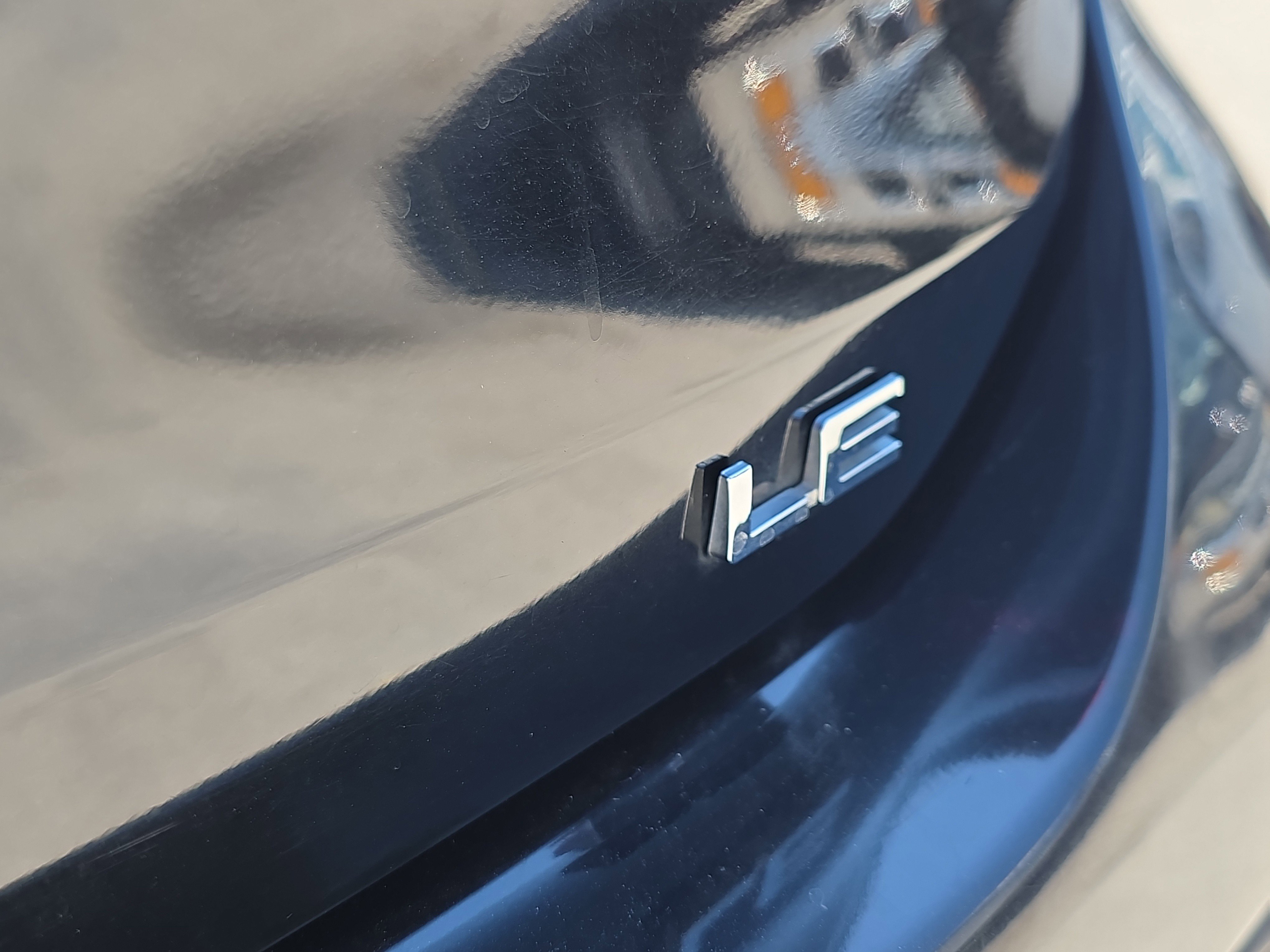 Used 2024 Toyota Highlander LE FWD image 11