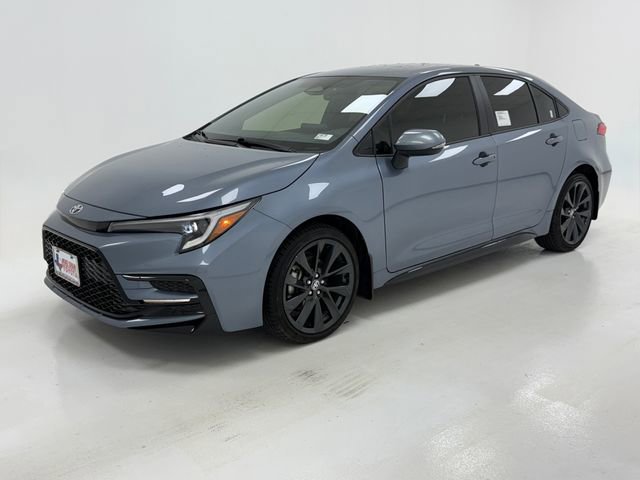 Used 2026 Toyota Corolla SE image 5