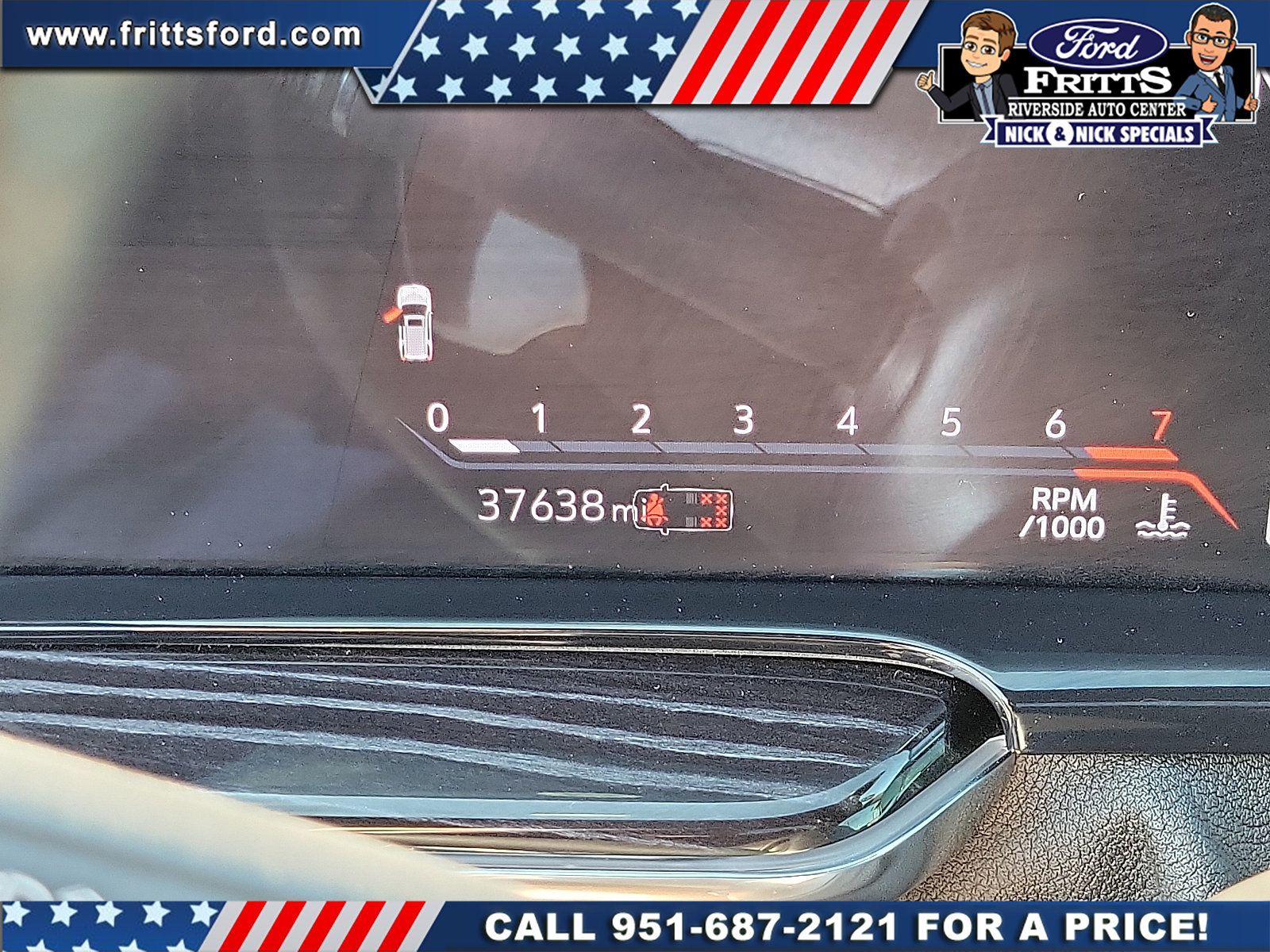 Used 2023 Cadillac Escalade V AWD/4WD image 2