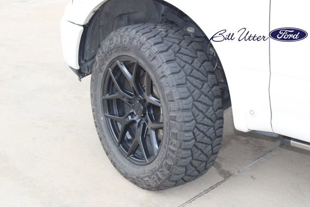 Used 2019 Ford F150 Platinum w/ Equipment Group 701A Luxury image 9