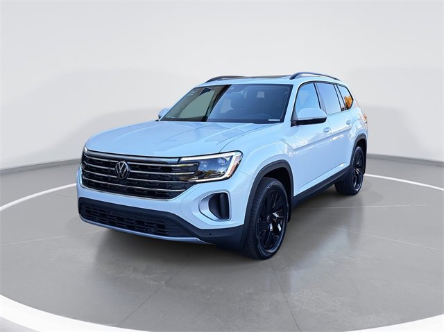 New 2026 Volkswagen Atlas SE image 7