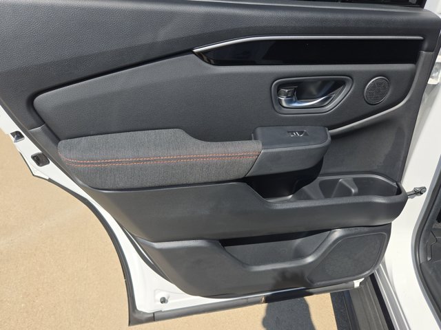 New 2026 Honda Pilot Sport image 13