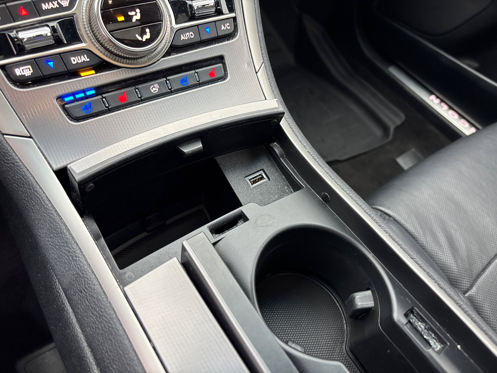 Used 2019 Lincoln MKZ Reserve image 22