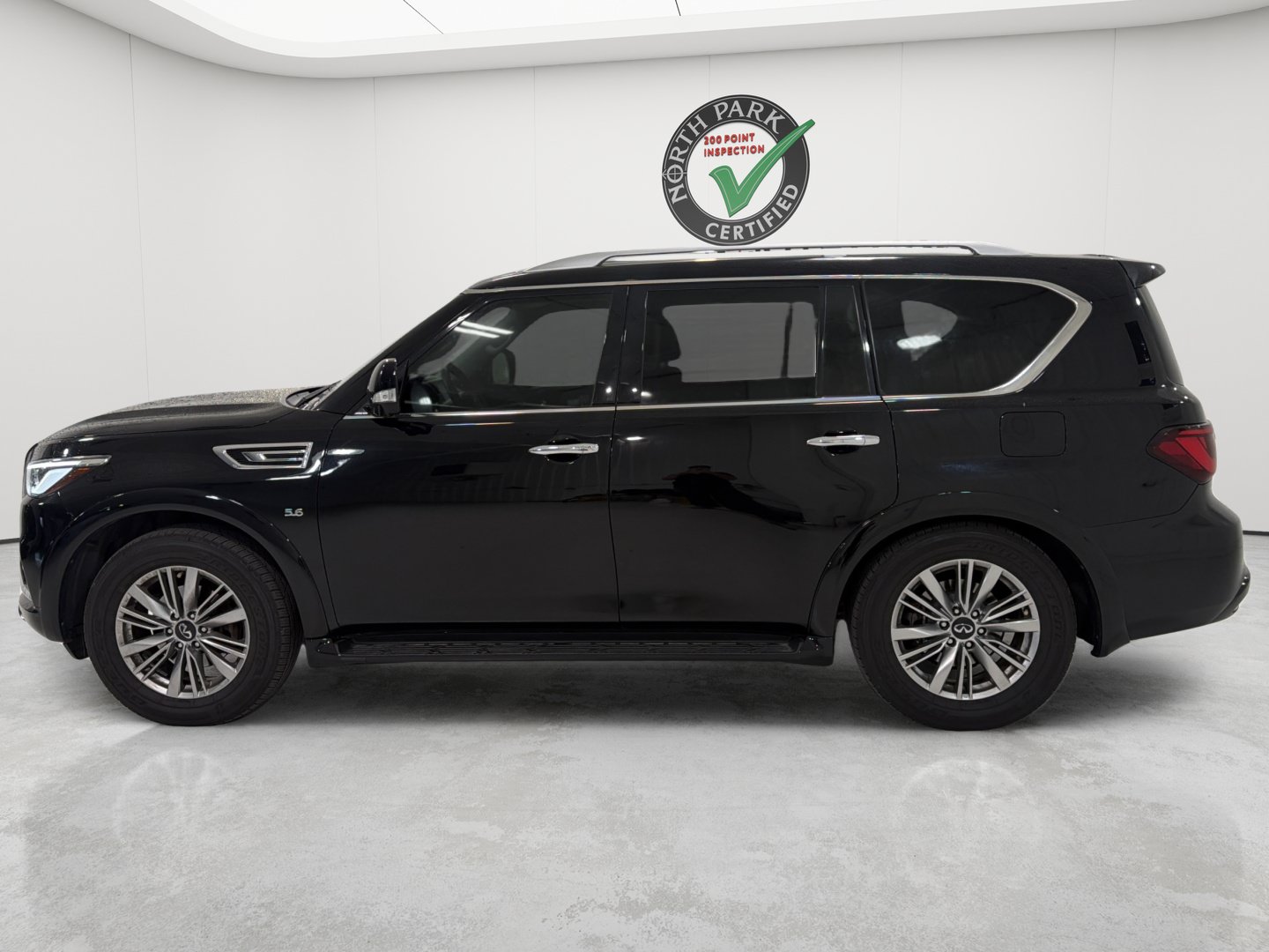 Used 2020 INFINITI QX80 Luxe w/ Proassist Package RWD image 2
