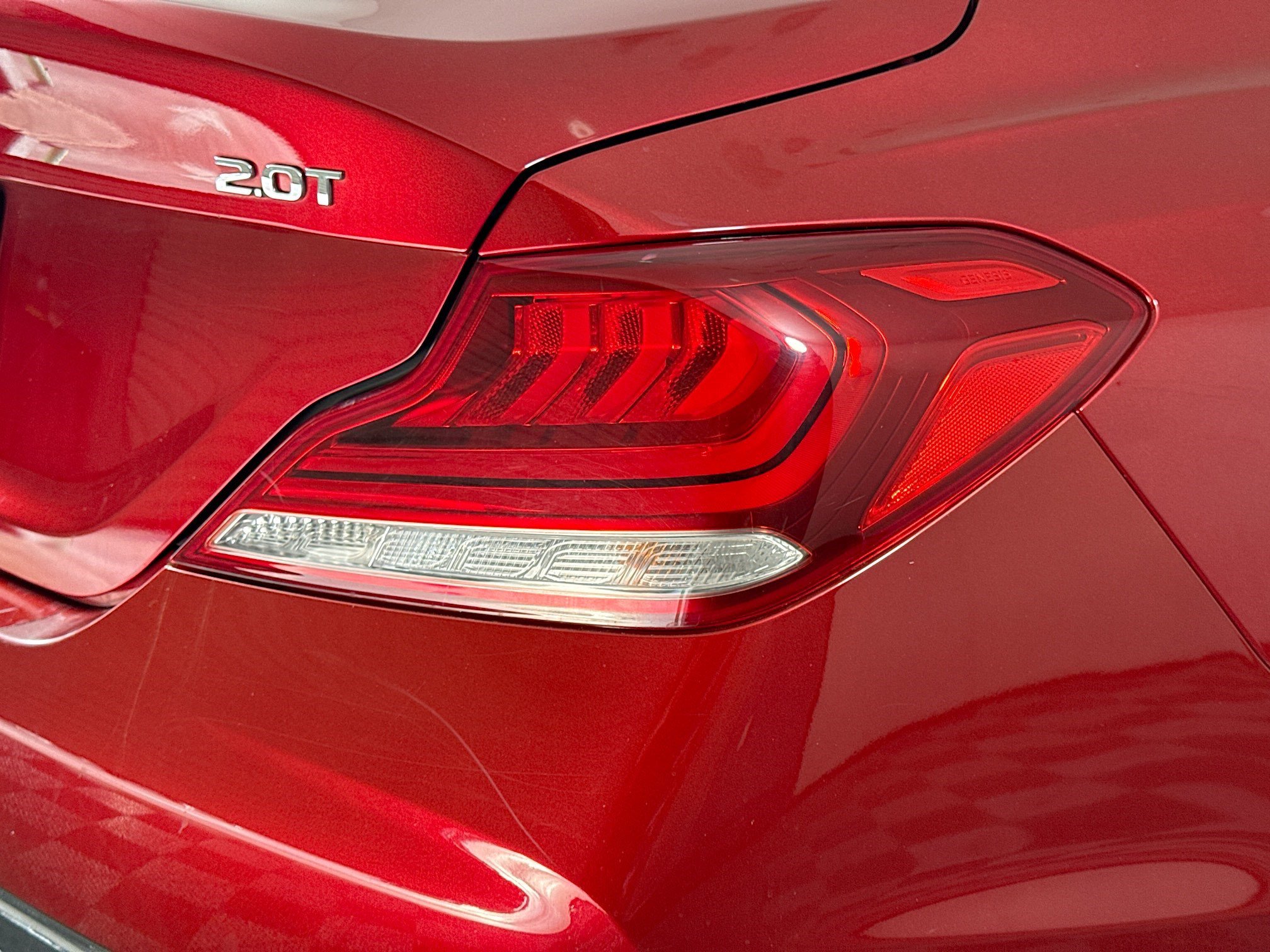 Used 2020 Genesis G70 2.0T image 33