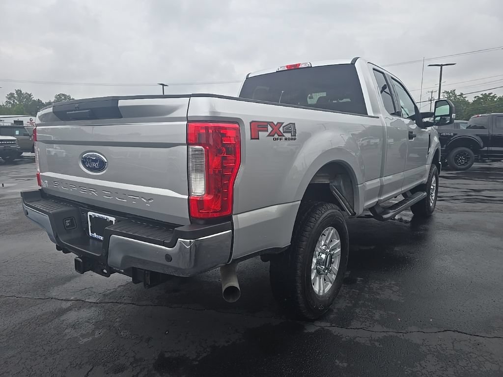 Used 2019 Ford F250 XLT w/ XLT Value Package AWD/4WD image 7