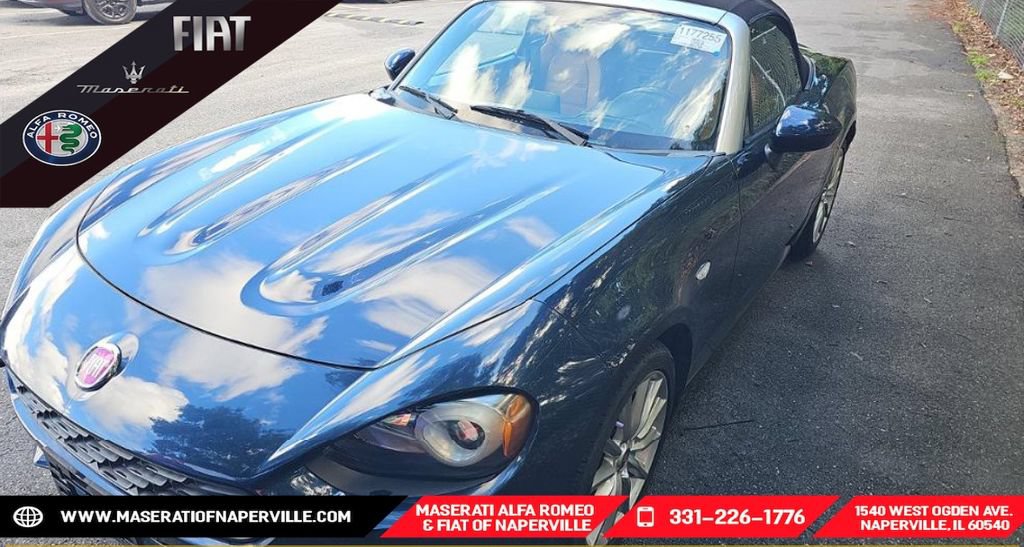 Used 2018 FIAT 124 Spider Lusso w/ Convenience Group RWD image 1
