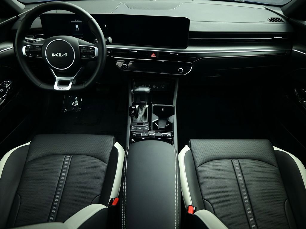 Used 2025 Kia K5 GT-Line w/ GT-Line Premium Package image 35